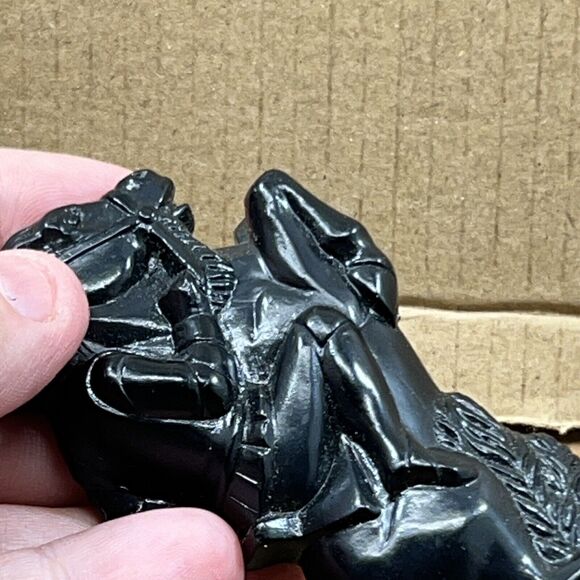 Vintage Black Knight E.S. Lowe Plastic Chess Piece 1 Replacement Part ONLY READ - Picture 10 of 10